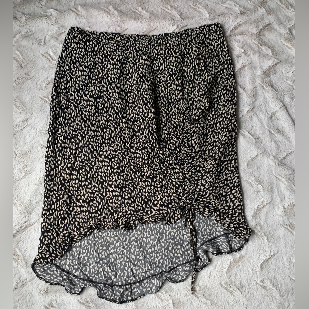 NWT - Ophelia Roe - Ruffle Cinch Skirt - Picture 3 of 9